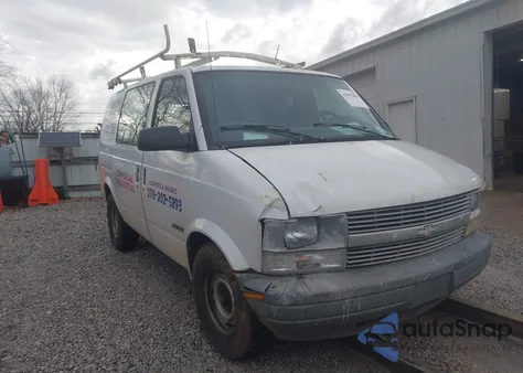 2000 Chevrolet Astro from USA, damaged, VIN 1GCDM19W2YB171013